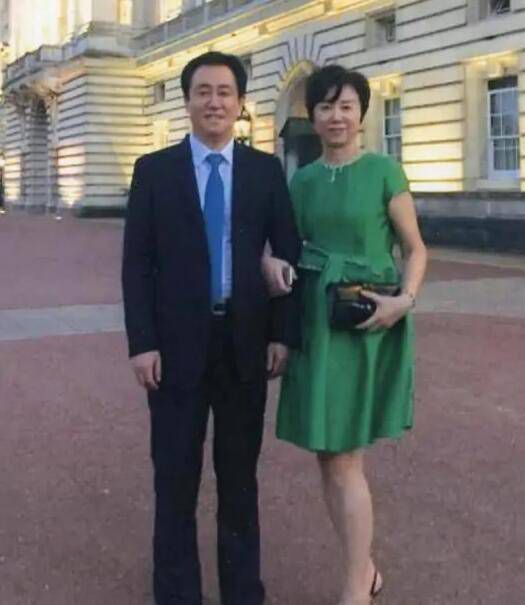 巨大的性爱