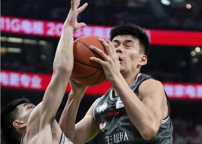 女人18片免费视频网站